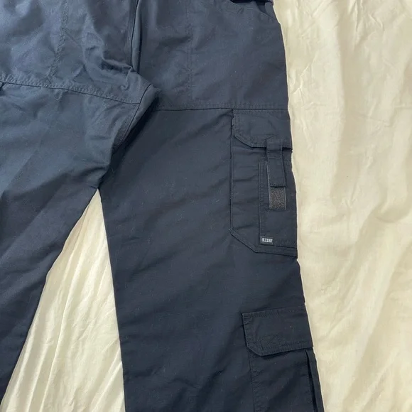 5.11 Tactical Navy Blue Cargo Pants - Picture 10 of 16